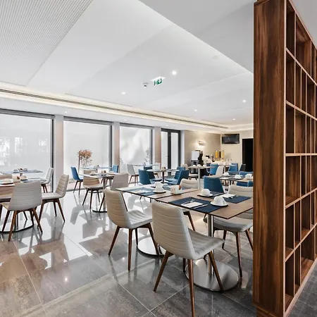 מלון Exe Saldanha